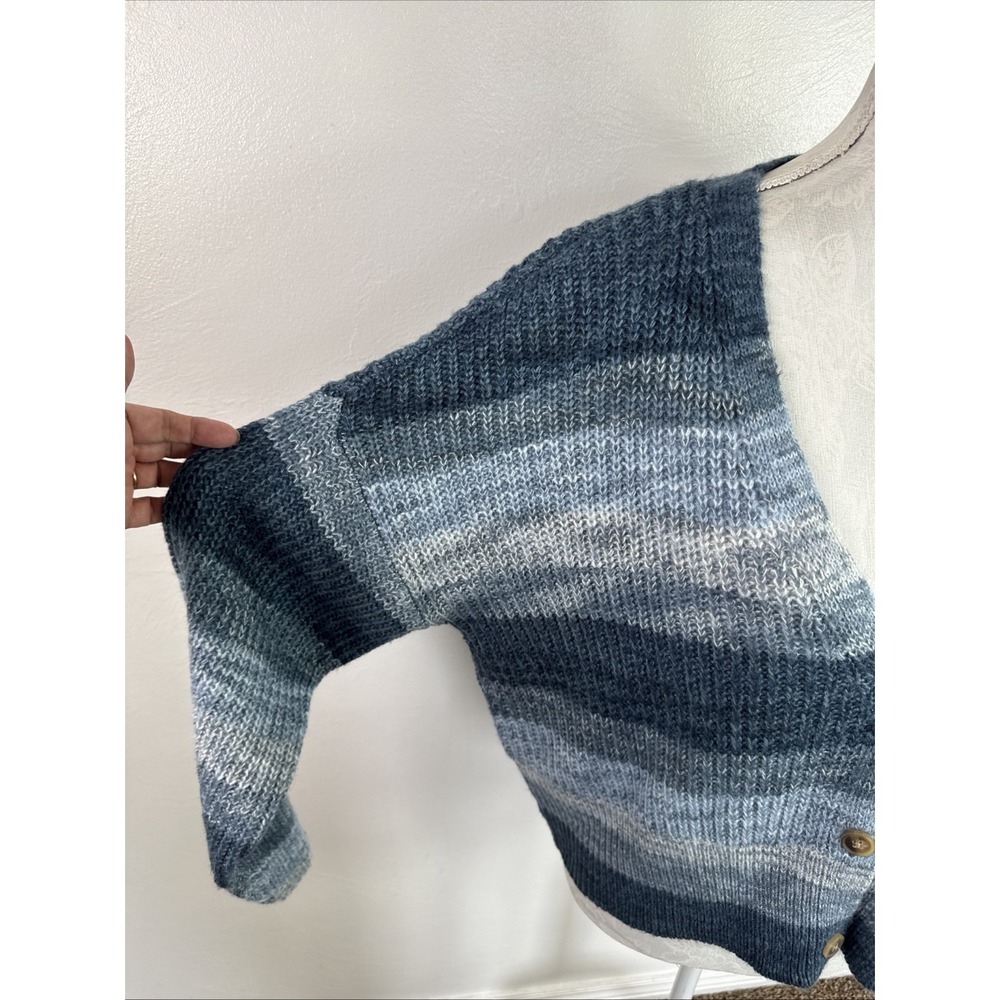 Lucky Brand Women's Oversized L Cropped Cardigan Sweater Blue - Picture 6 of 12